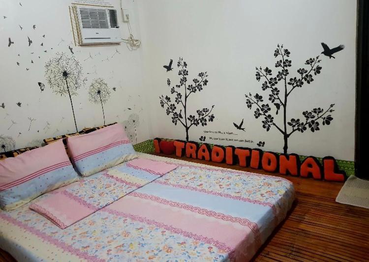 ألامينوس Alona'S Traditional Filipino Home Near 100 Islands Wharf المظهر الخارجي الصورة