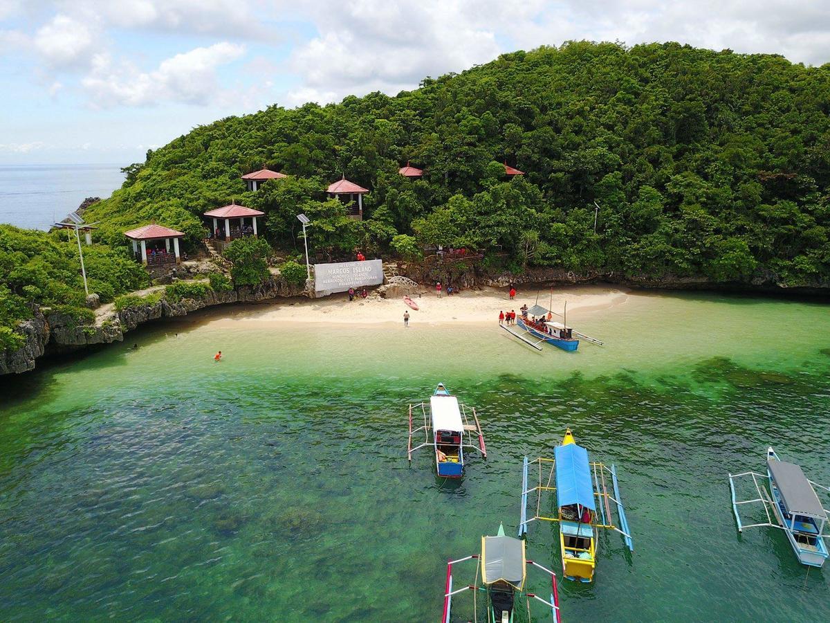 ألامينوس Alona'S Traditional Filipino Home Near 100 Islands Wharf المظهر الخارجي الصورة